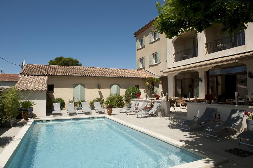 Готель Le Castelet Des Alpilles Сен-Ремі-де-Прованс Екстер'єр фото